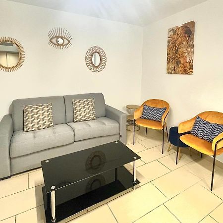 Jolie 3 Pieces Avec Terrasse Au Vieux Port, A 2 Pas Des Plages Et Du Palais. كان المظهر الخارجي الصورة