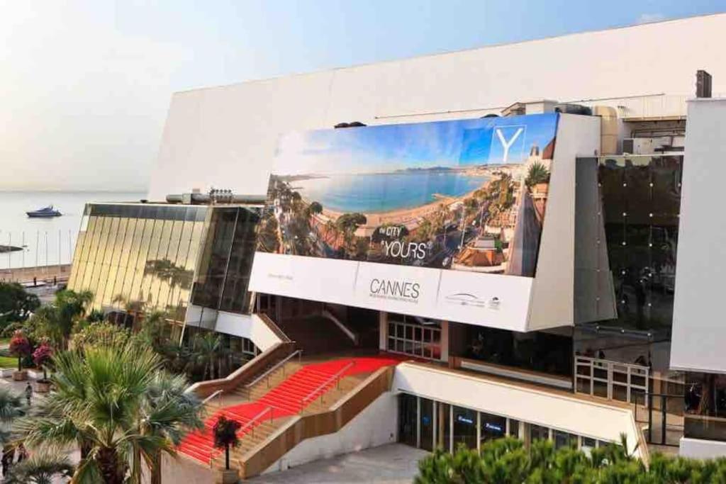 Jolie 3 Pieces Avec Terrasse Au Vieux Port, A 2 Pas Des Plages Et Du Palais. كان المظهر الخارجي الصورة